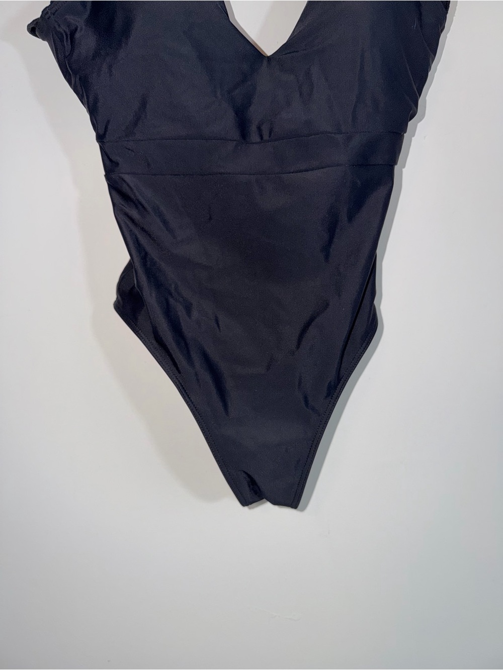 Summersalt The Ruffle Backflip | Summersalt black size 4 - Picture 7 of 14